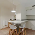 Appartement Guesthost - Cozy With Ac, Near The Genua