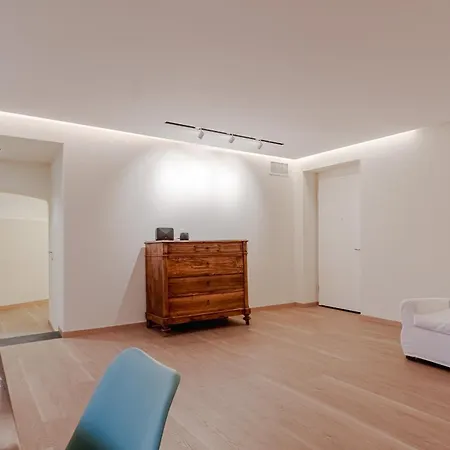 Apartamento Guesthost - Cozy With Ac, Near The *