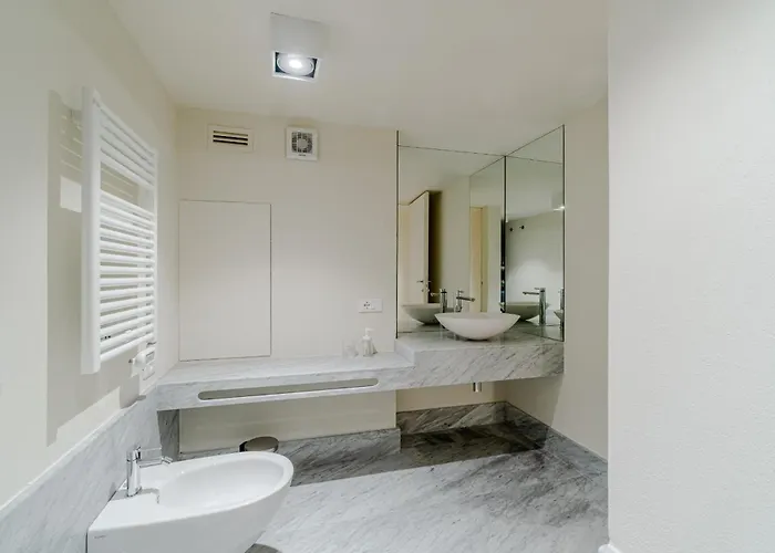 Apartamento Guesthost - Cozy With Ac, Near The Génova